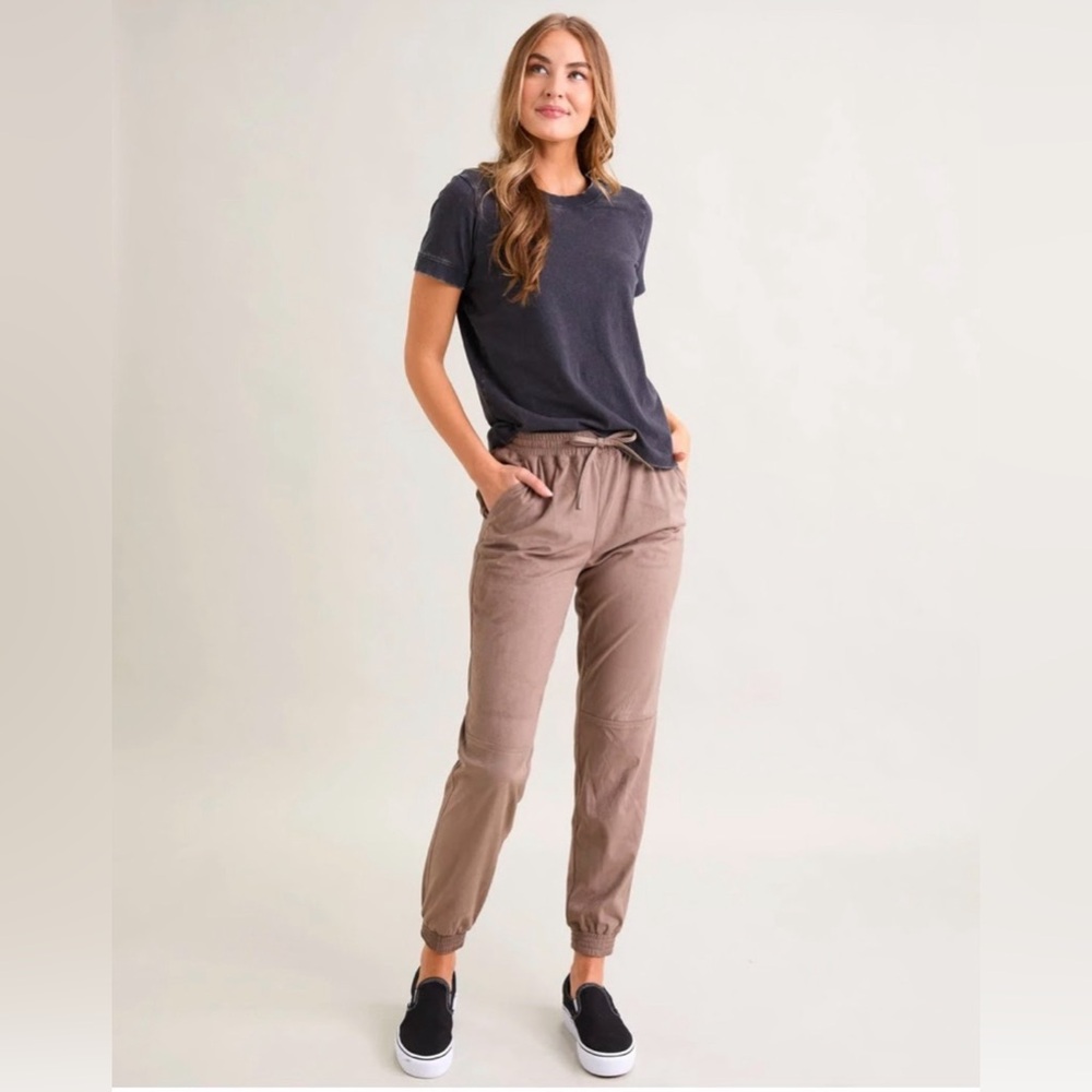 DOWNEAST Mya Suede Jogger SIZE S
